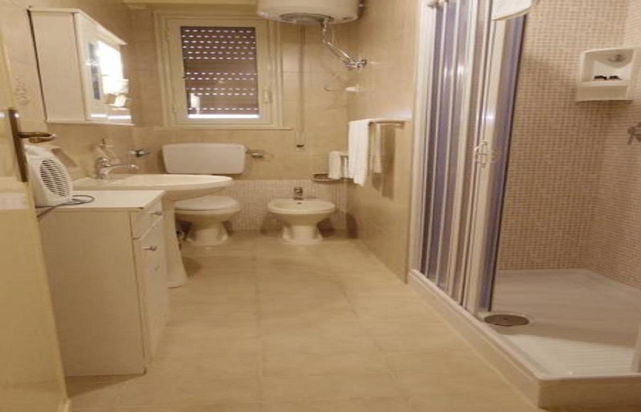 Bed & Parking Apartamento Palermo Exterior foto