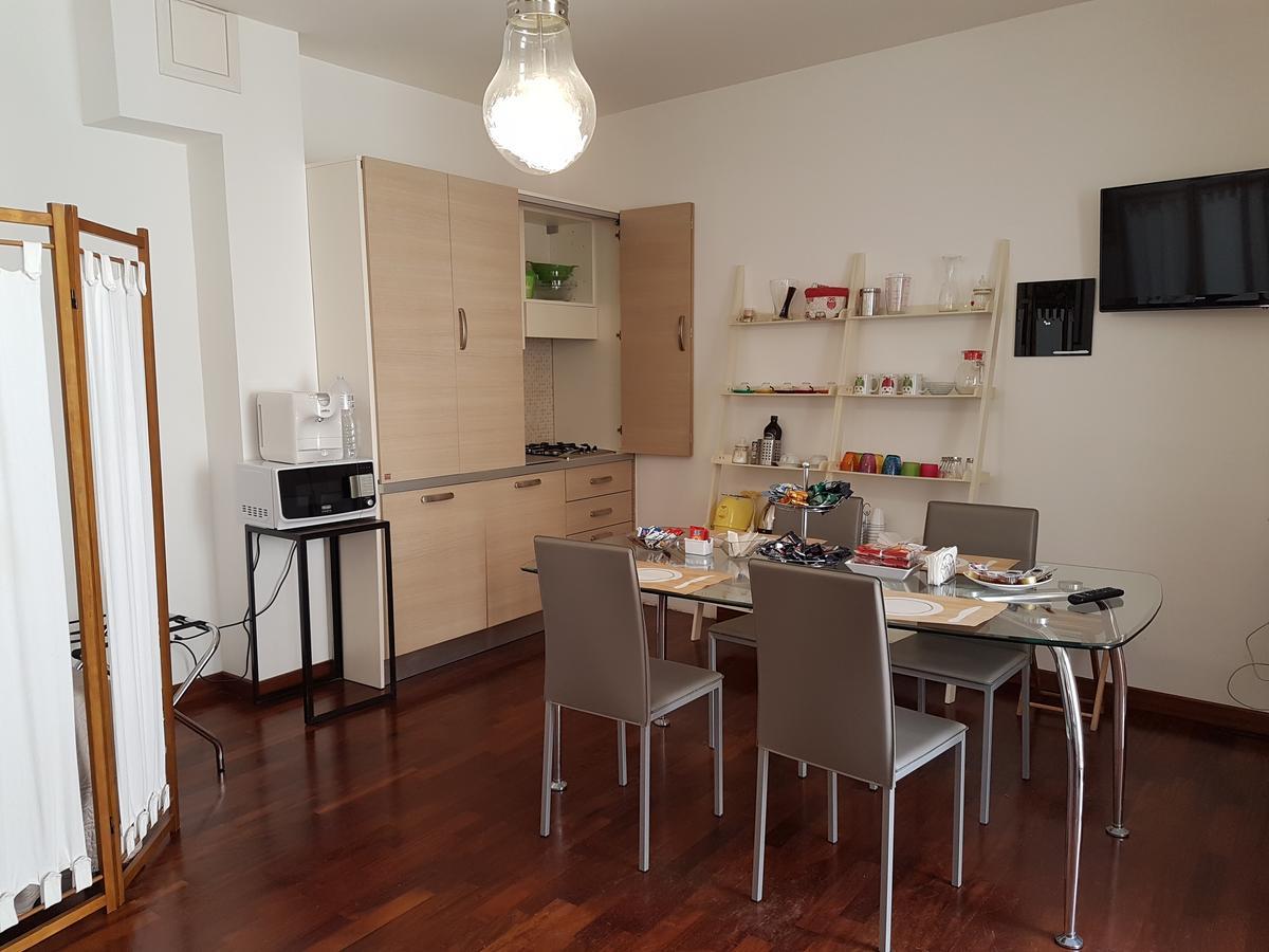 Bed & Parking Apartamento Palermo Exterior foto