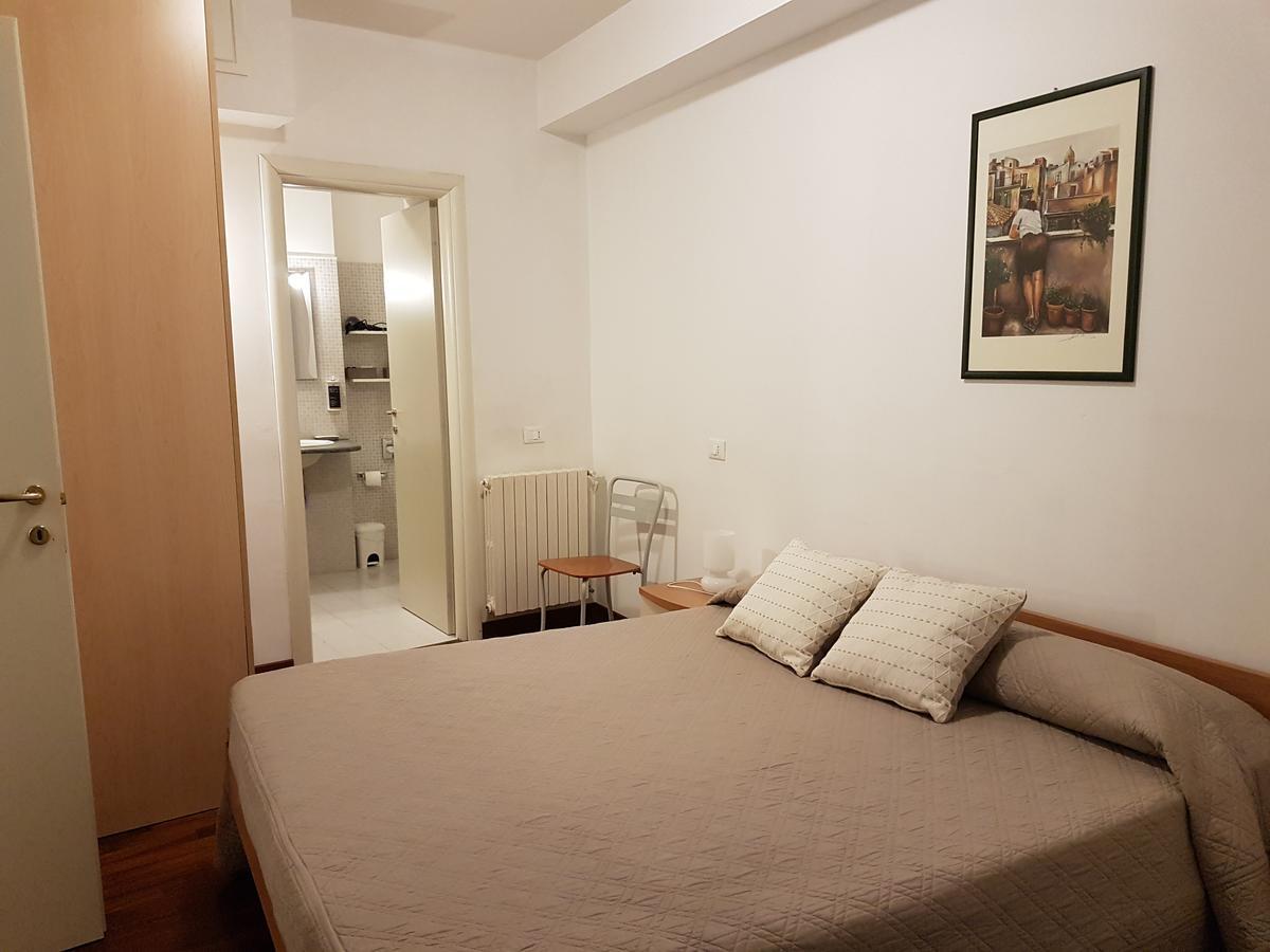 Bed & Parking Apartamento Palermo Exterior foto