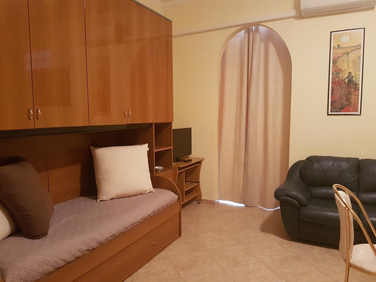 Bed & Parking Apartamento Palermo Exterior foto