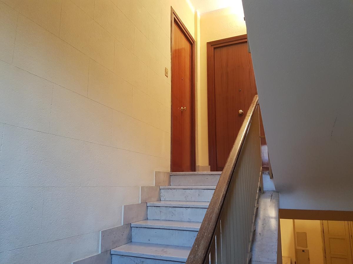 Bed & Parking Apartamento Palermo Exterior foto