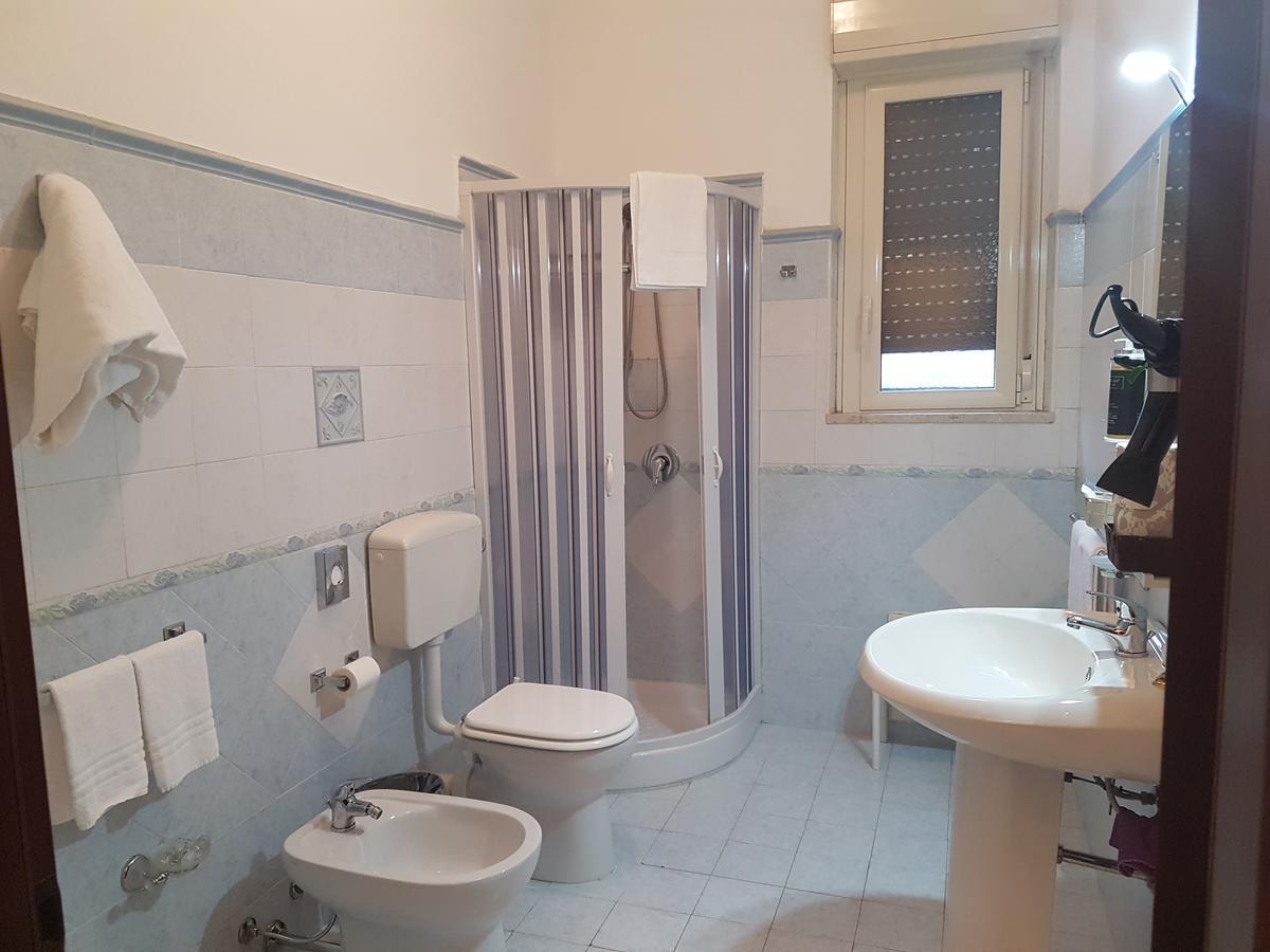 Bed & Parking Apartamento Palermo Exterior foto